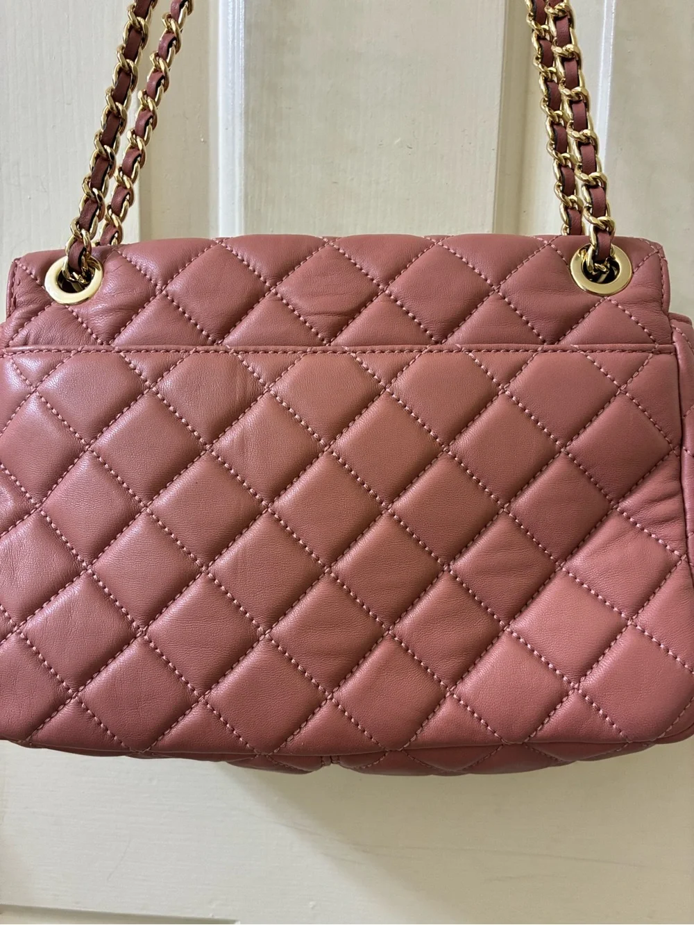 Michael Kors Sloan Large Quilted-Leather Shoulder Bag beautiful